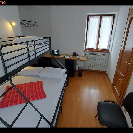 Il Gatto Ombrellaio - Gateway To Stresa, Maggiore And Mountains Holiday home *